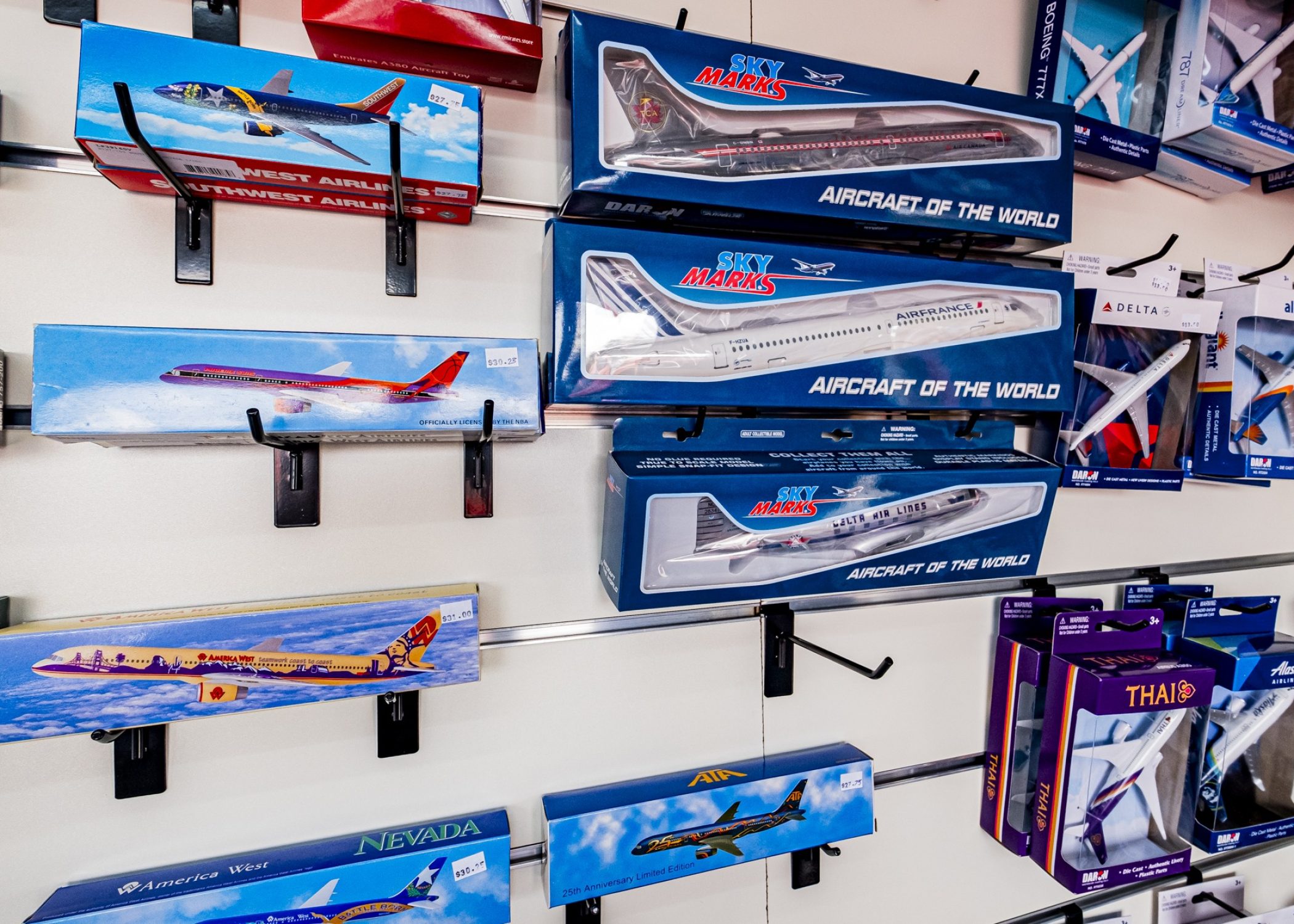 Instrumentación y Equipos: