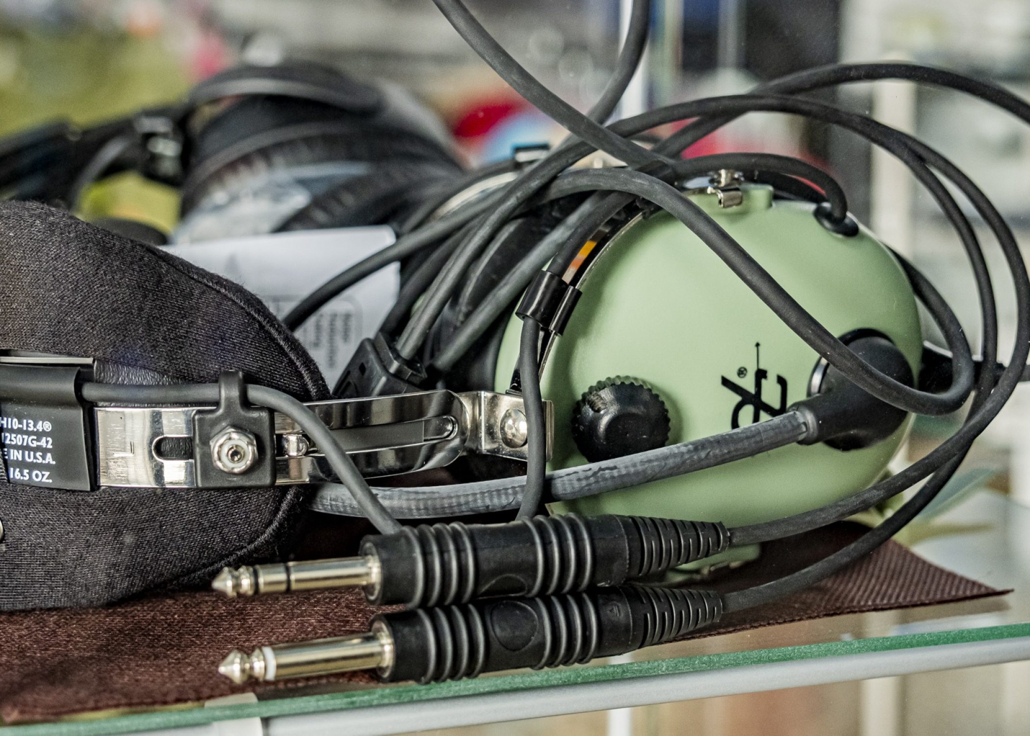 Instrumentación y Equipos: